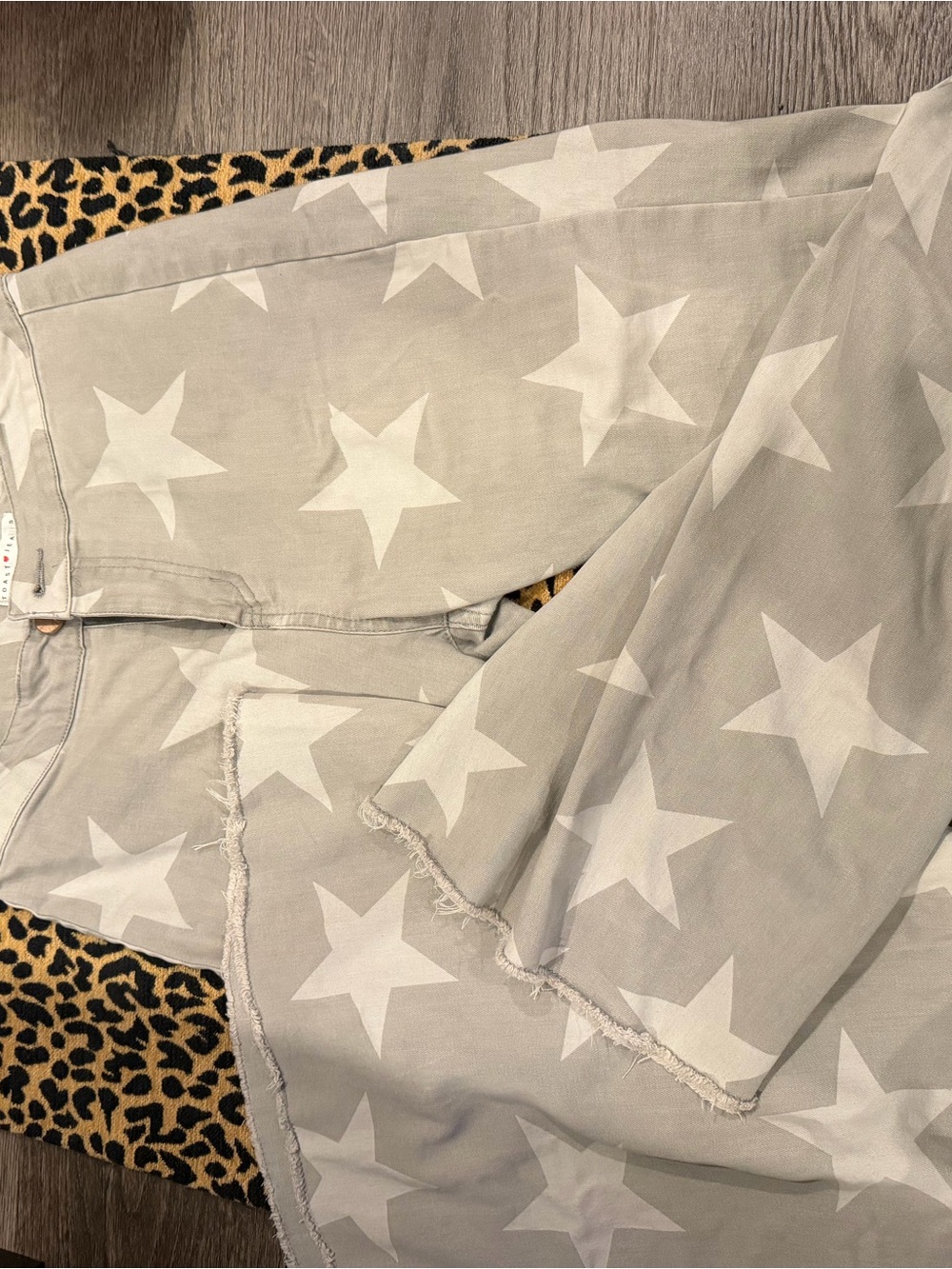 Star-Print Boot Cut Pants in Light Gray